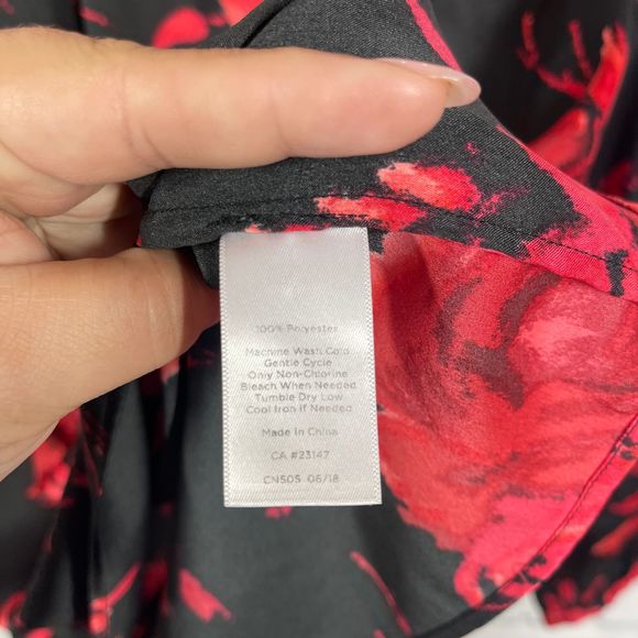 Talbots Blouse Womens XL Floral Pull Over Black Red Bishop Sleeve Career Top - Picture 4 of 9